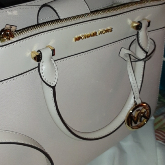 Michael Kors light pink NW/OT Handbag - Picture 2 of 7